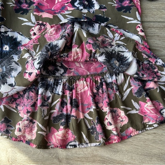 Vila Floral Print Peplum Hem Babydoll Blouse - Picture 8 of 11